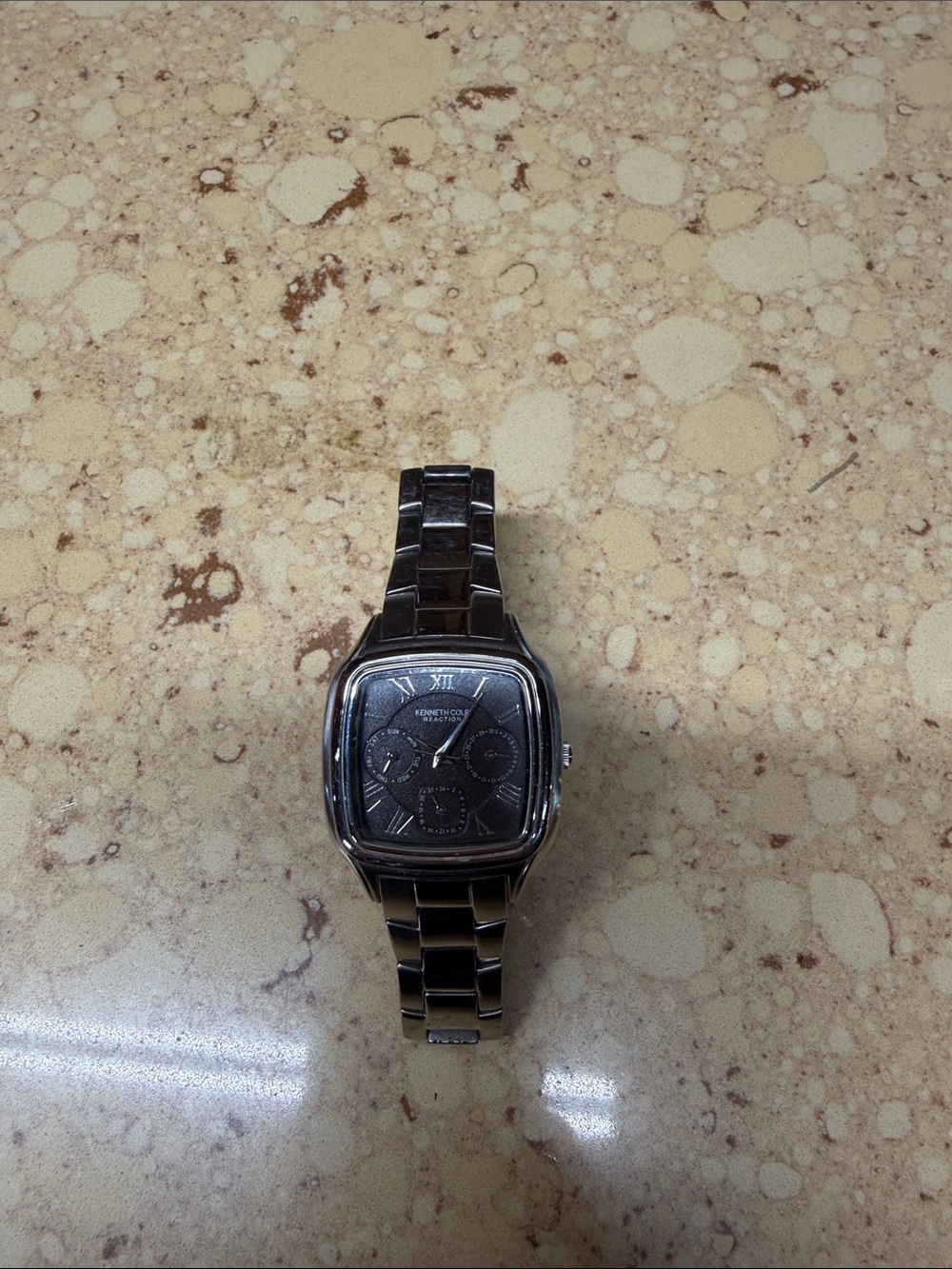 Kenneth Cole Men's Silver-Tone Square Case Watch with Black Dial